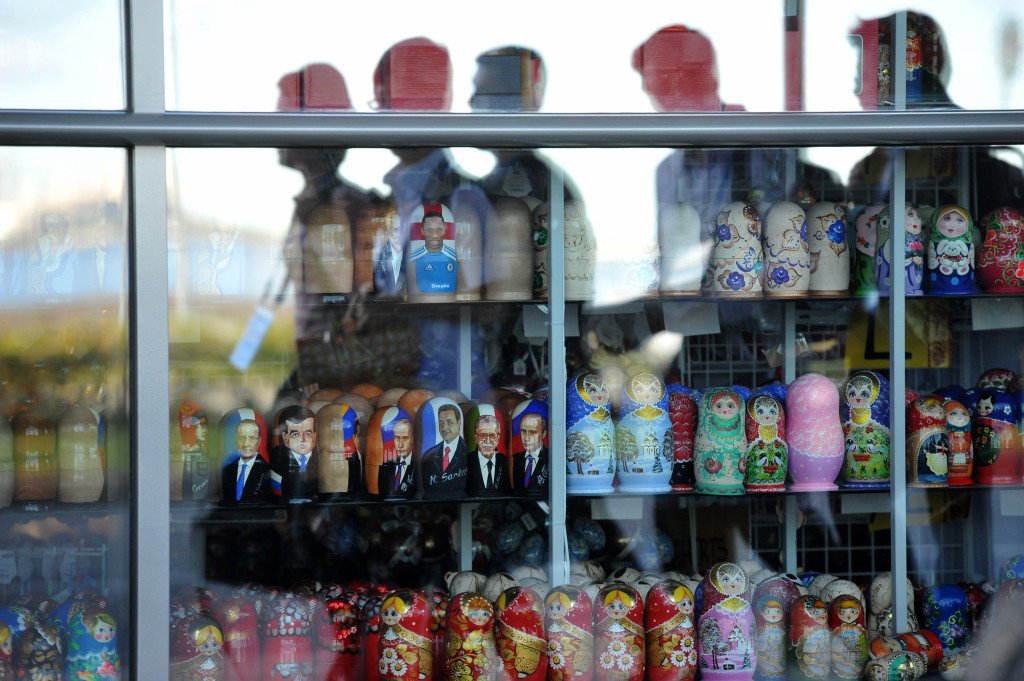 Russian nesting dolls (Matryoshka dolls) in a shop window, of which a few are at the effigy of several past and actual leaders of countries of the G20
