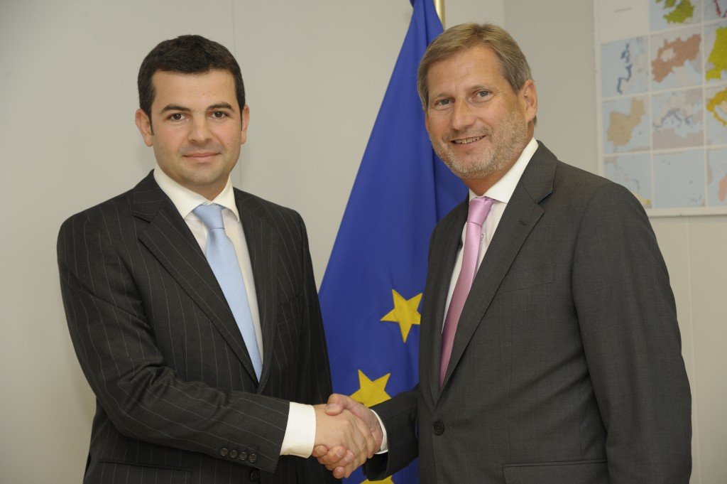 Daniel Constantin con Johannes Hahn Daniel Constantin con Johannes Hahn