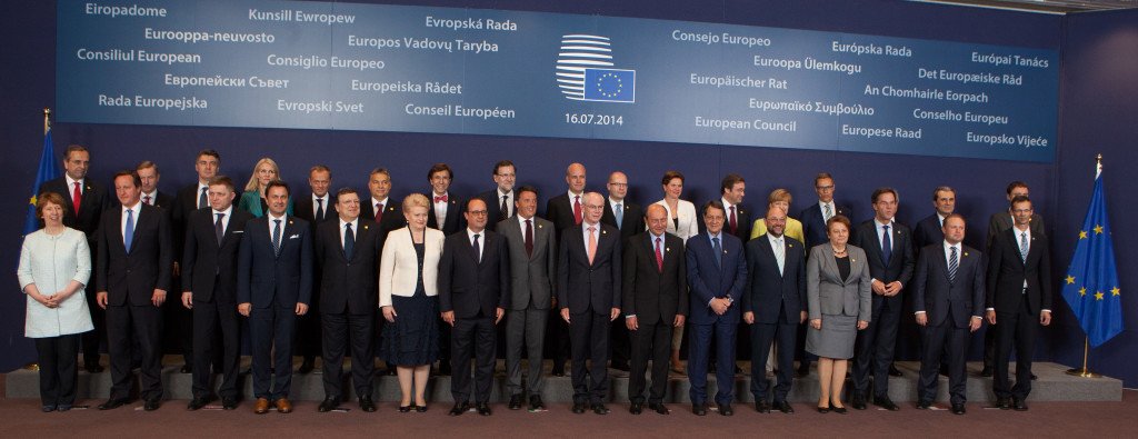 Group photo, from left to right,<br>in the 1st row: Catherine Ashton, David Cameron, British Prime Minister, Robert Fico, Slovak Prime Minister, Xavier Bettel, Luxembourgish Prime Minister, José Manuel Barroso, Dalia Grybauskaitė, President of Lithuania, François Hollande, President of the French Republic, Matteo Renzi, Italian Prime Minister and President in office of the Council of the EU, Herman van Rompuy, Traian Băsescu, President of Romania, Nicos Anastasiades, President of Cyprus, Martin Schulz, President of the EP, Laimdota Straujuma, Latvian Prime Minister, Mark Rutte, Dutch Prime Minister, Joseph Muscat, Maltese Prime Minister, and Uwe Corsepius, Secretary General of the Council of the EU,<br>in the 2nd row: Antonis Samaras, Greek Prime Minister, Enda Kenny, Irish Prime Minister, Zoran Milanović, Croatian Prime Minister, Helle Thorning-Schmidt, Danish Prime Minister, Donald Tusk, Polish Prime Minister, Viktor Orbán, Hungarian Prime Minister, Elio Di Rupo, Belgian Prime Minister, Mariano Rajoy Brey, Spanish Prime Minister, Fredrik Reinfeldt, Swedish Prime Minister, Bohuslav Sobotka, Czech Prime Minister, Alenka Bratušek, Slovenian Prime Minister, Pedro Passos Coelho, Portuguese Prime Minister, Angela Merkel, German Federal Chancellor, Alexander Stubb, Finnish Prime Minister, Werner Faymann, Austrian Federal Chancellor, hidden, Plamen Oresharski, Bulgarian Prime Minister, and Taavi Rõivas, Estonian Prime Minister, hidden