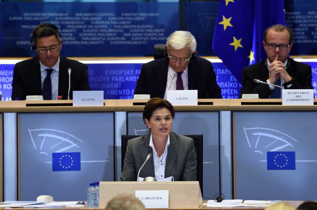 Commissione Ue: clamorosa bocciatura per la slovena Bratusek