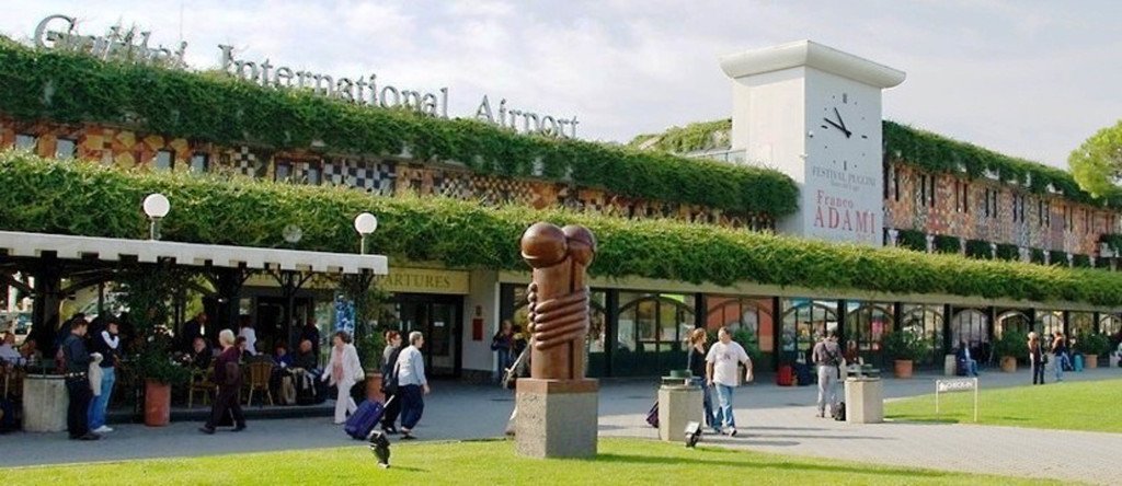 aeroporto pisa-