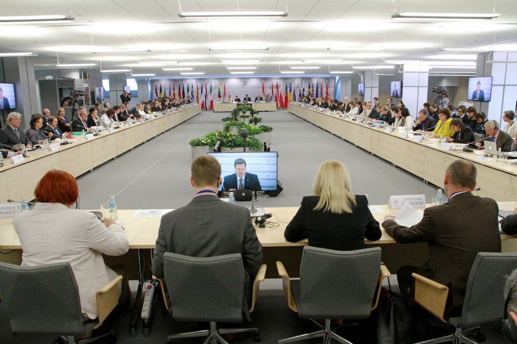 Participation of Corina Creţu at the informal meeting of Minist