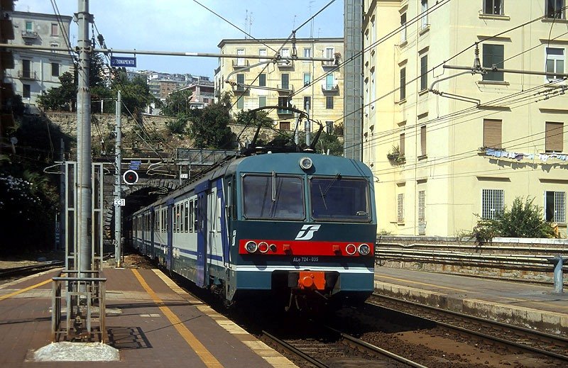 Napoli_Mergellina_FS
