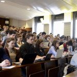 Pe: inserire l’educazione di genere nei programmi scolastici