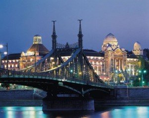 Budapest1-300x238