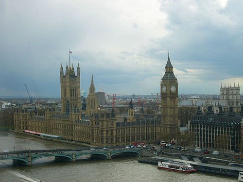 Brexit o non Brexit? Londra tratta con l’Ue per ottenere maggiori libertà