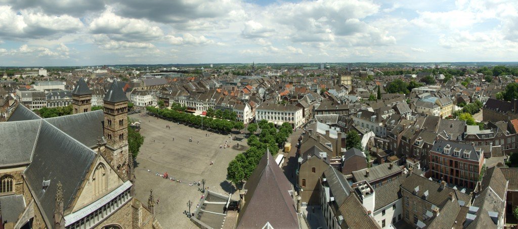 Maastricht,_panorama_view_from_Sint-Janskerk