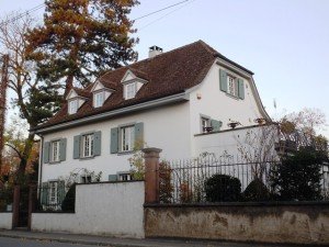 casa-davanti-museo