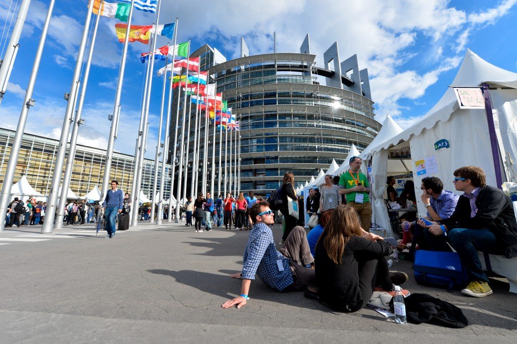 EYE participents in front of the EP LOW building