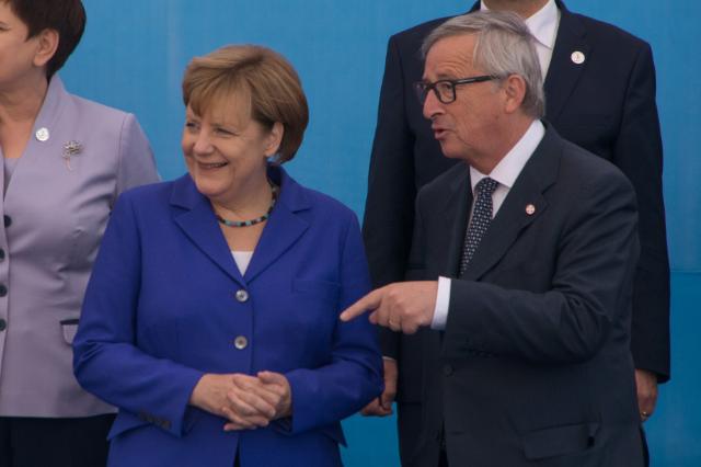Anche la Germania si trova improvvisamente a dover fronteggiare l’incubo terrorismo