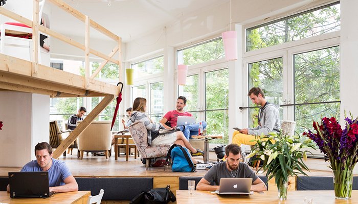 Coworking: organizzazione e condivisione di spazi e idee