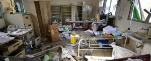 L'ospedale di Abs dopo i bombardamenti