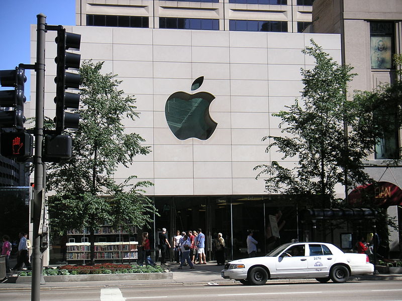 Apple Apple