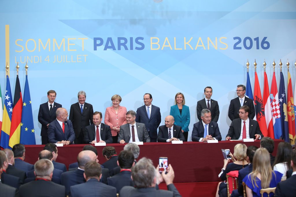 Perché la “polveriera balcanica” rischia di esplodere di nuovo