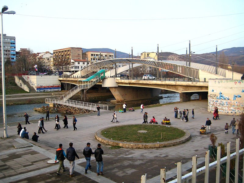 mitrovica_bridge Il ponte di Mitrovica