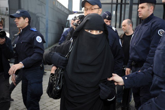 niqab-sister
