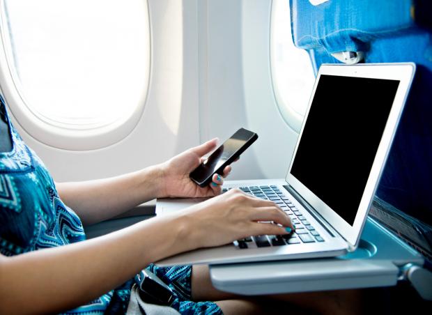 laptop-flight-ban-postponed