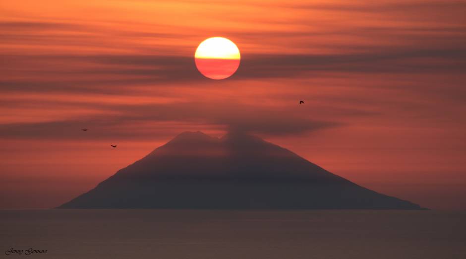 TRAMONTO STROMBOLI