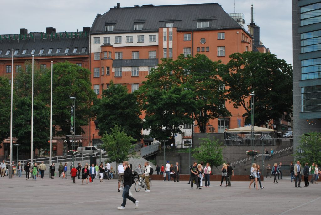 Finlandia, discussioni nel governo e dilemmi internazionali