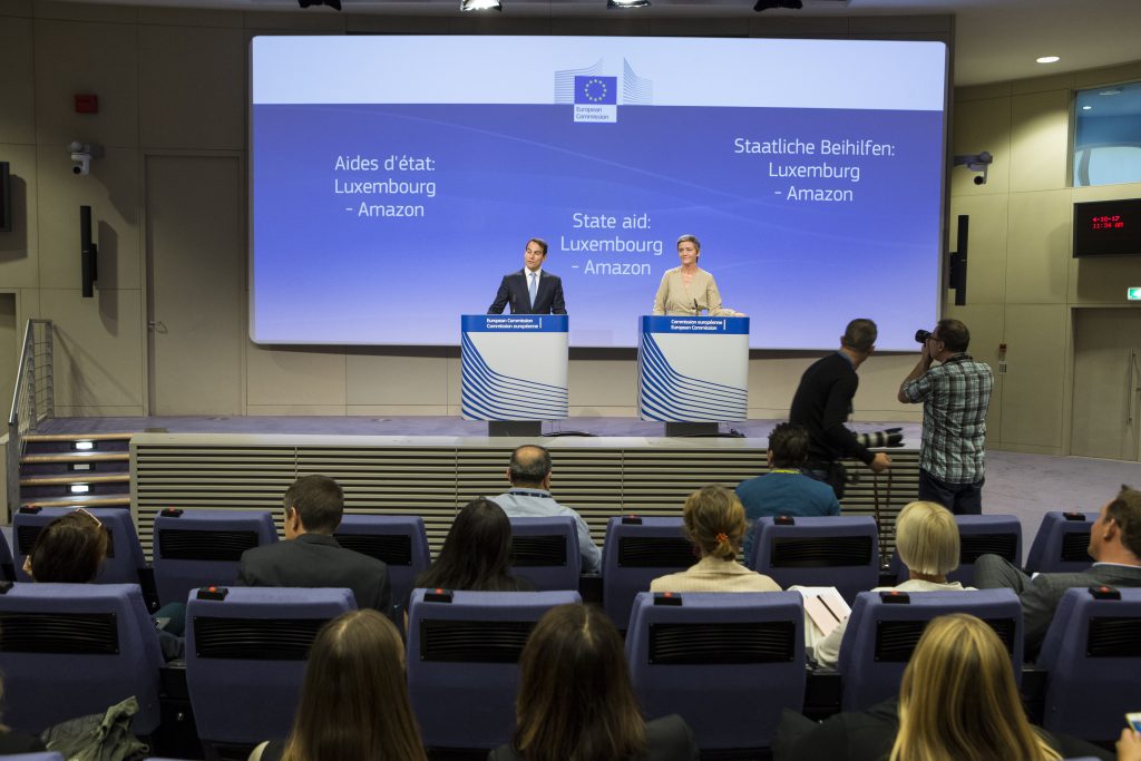 Margrethe Vestager, Member of the EC in charge of Competition, held a press conference on 2 state aid cases.The European Commission has concluded that Luxembourg granted undue tax benefits to Amazon of around €250 million. This is illegal under EU Sta