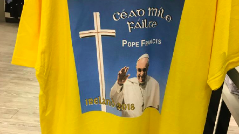 Il difficile momento di Papa Francesco pellegrino in Irlanda
