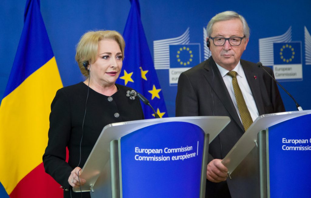 Viorica-Dancila-and-Jean-Claude-Juncker