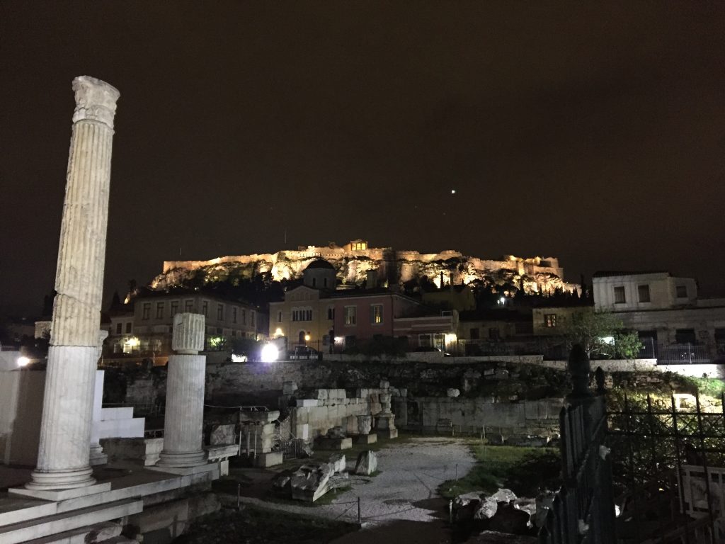 Atene città del cuore e dell’anima, per un turismo “lento”