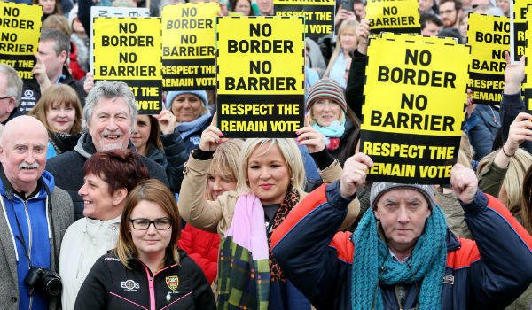 border-ireland-protest-em