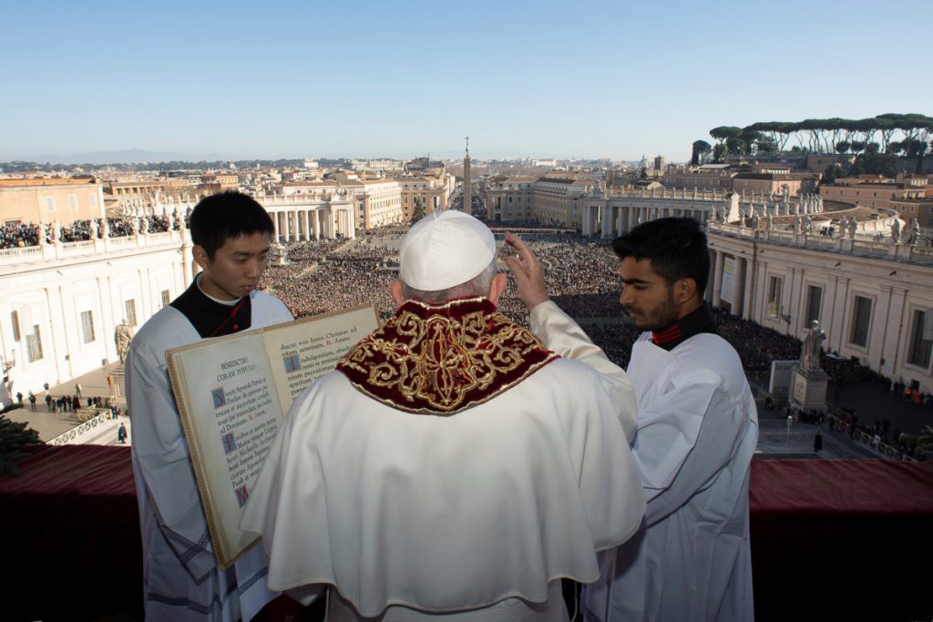 Natale, Papa inaugura celebrazioni per 1,3 miliardi di fedeli