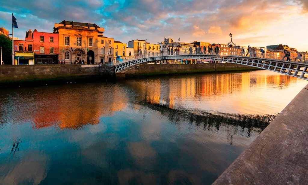 Repubblica d’Irlanda, l’8 febbraio si vota: in testa centristi e sinistra