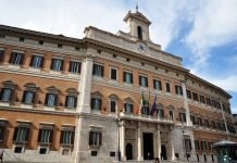 Conte c’è, “senzadubbiamente”, ma gli altri dove sono?