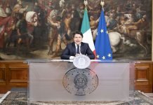 Conte vede spiragli su Eurobond. Intanto apre al Mes, pur modificato