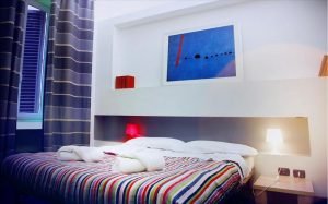 M&J Place Rome - Camera Privata