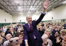 Irlanda, prestano giuramento i 14 ministri del nuovo governo Martin