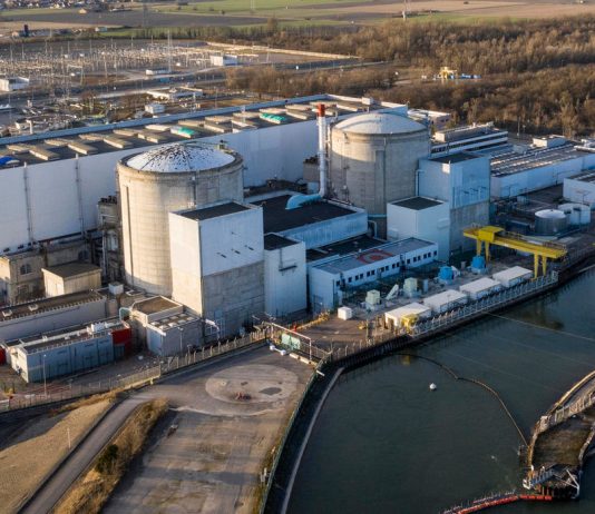 Chiusa la più vecchia centrale nucleare francese di Fessenheim in Alsazia