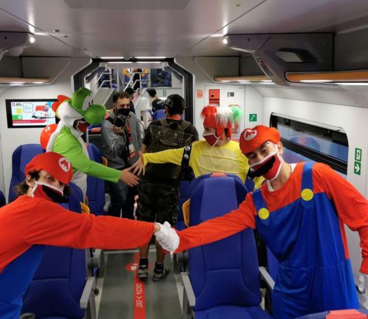 Benvenuto “Rock”, il treno di Fs e Lego Super Mario