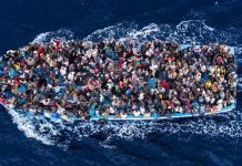 Il tema dei migranti torna in primo piano