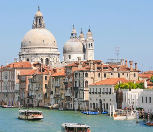 Turismo e immobiliare rilanciano Venezia