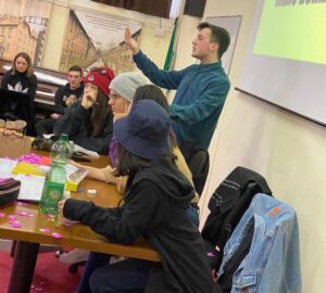 la socialità e istruzione della didattica in presenza