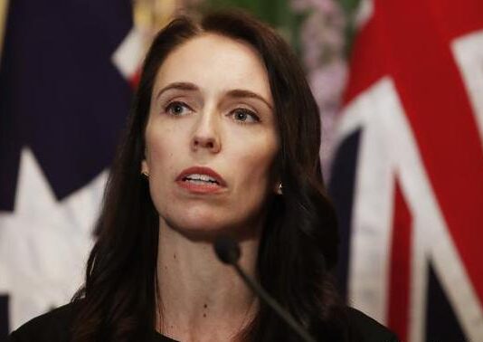 Nuova Zelanda, confini chiusi fino a quando cittadini “vaccinati e protetti” Jacinda Ardern, primo ministro della Nuova Zelanda