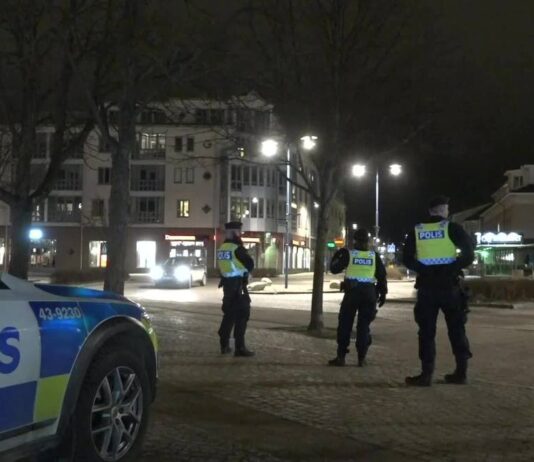 Svezia, torna il terrore: 8 accoltellati in strada, 3 gravi Svezia