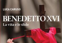 Benedetto XVI, presentato a Roma il libro sulla sua vita Benedetto XVI