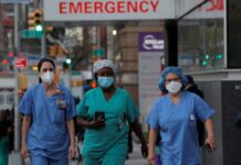 Covid, gli Stati Uniti alzano il livello di guardia Covid