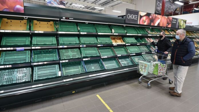 Northern-Ireland-Sees-Post-Brexit-Disruption-To-Food-Supply-1230587290-1280x720 mercati