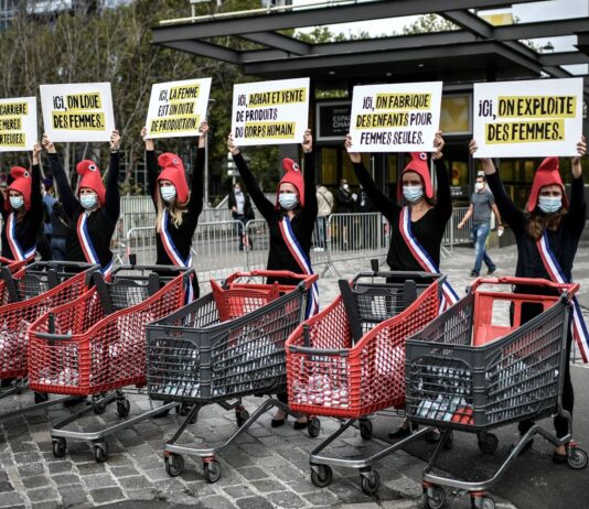 Parigi, si mercanteggia sui bambini ancora non nati bambini