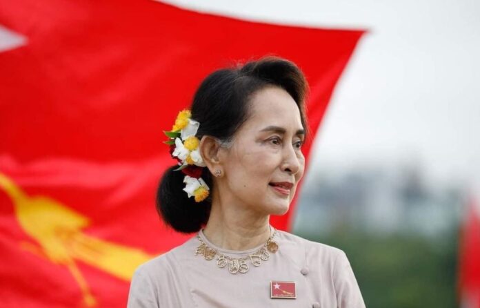 Aung-San-Suu-Kyi Aung-San-Suu-Kyi