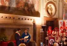 A Maria Manetti Shrem le chiavi d’oro di Firenze Maria Manetti Shrem