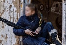 La fotografia della bambina che sta facendo il giro del Mondo