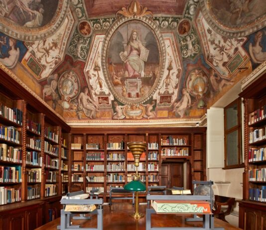 Una biblioteca post-digitale di storia dell’arte Arte