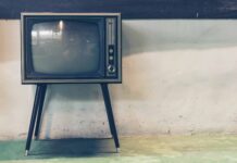 Elezioni, i grandi partiti in combutta con le emittenti televisive? Elezioni